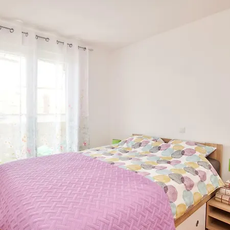 Appartement Izzy Zambratija (Istria)